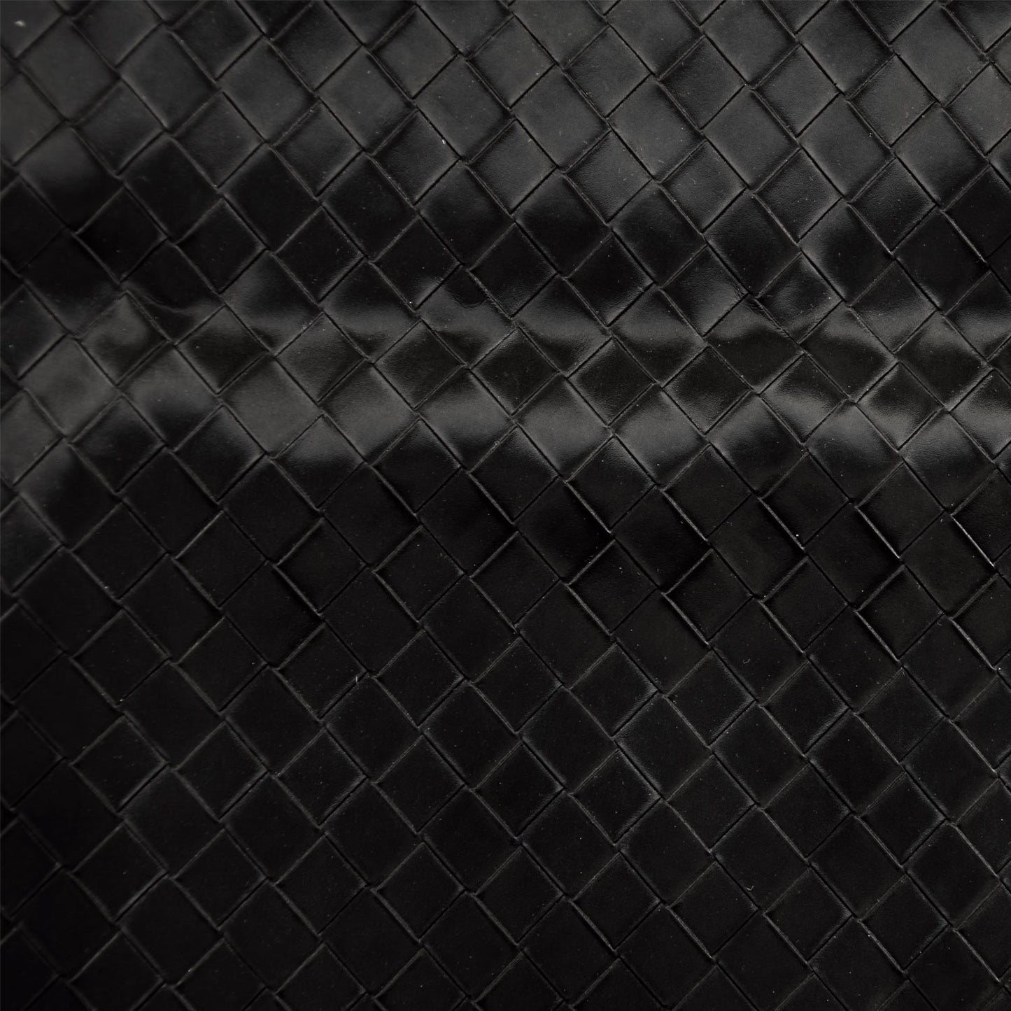 Vegan kunstleer gevlochten zwart.