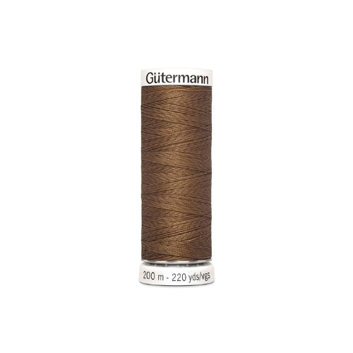 Gutermann naaigaren bruin – kleurnummer 241, 200 meter.