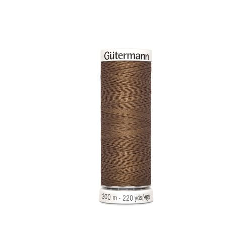 Gutermann naaigaren bruin – kleurnummer 180, 200 meter.