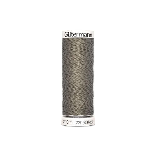 Gutermann naaigaren donkerbeige – kleurnummer 241, 200 meter.