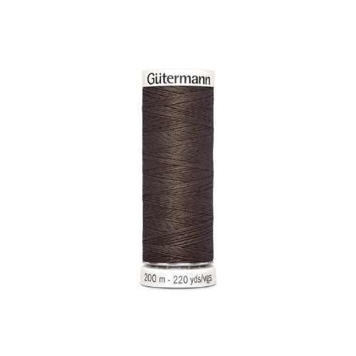 Gutermann naaigaren donkerbruin – kleurnummer 480, 200 meter.