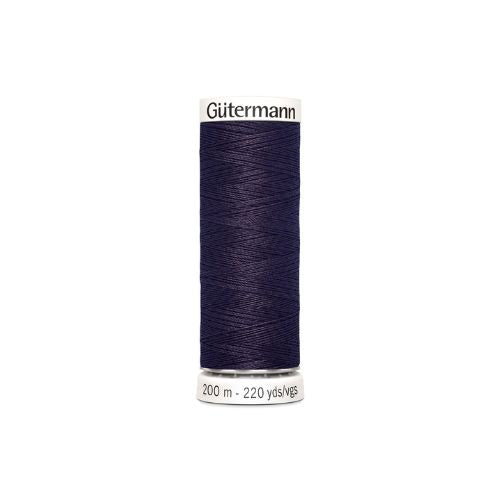 Gutermann naaigaren donker paars – kleurnummer 512, 200 meter.
