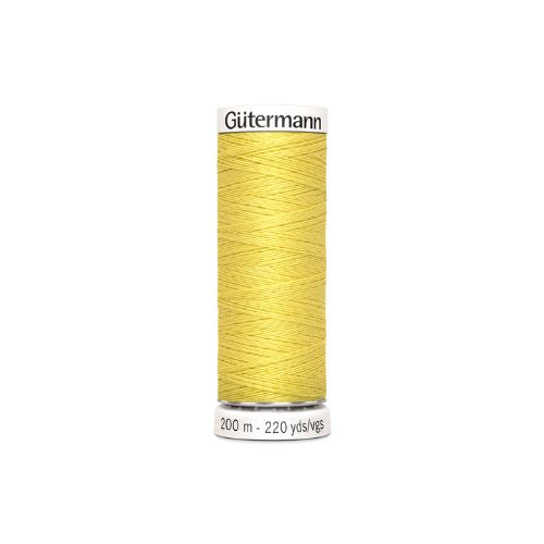 Gutermann naaigaren geel – kleurnummer 580, 200 meter.