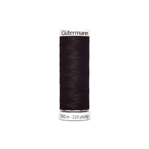 Gutermann naaigaren donkerbruin – kleurnummer 682, 200 meter.