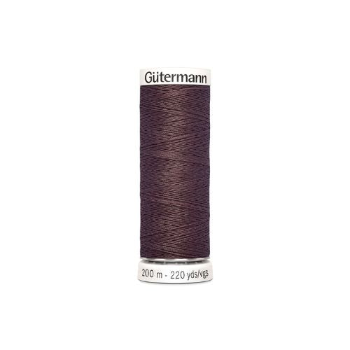 Gutermann naaigaren bruin – kleurnummer 883, 200 meter.