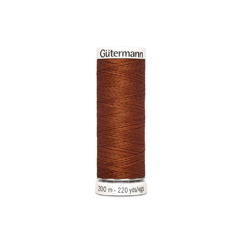 Gutermann naaigaren roest – kleurnummer 934, 200 meter.