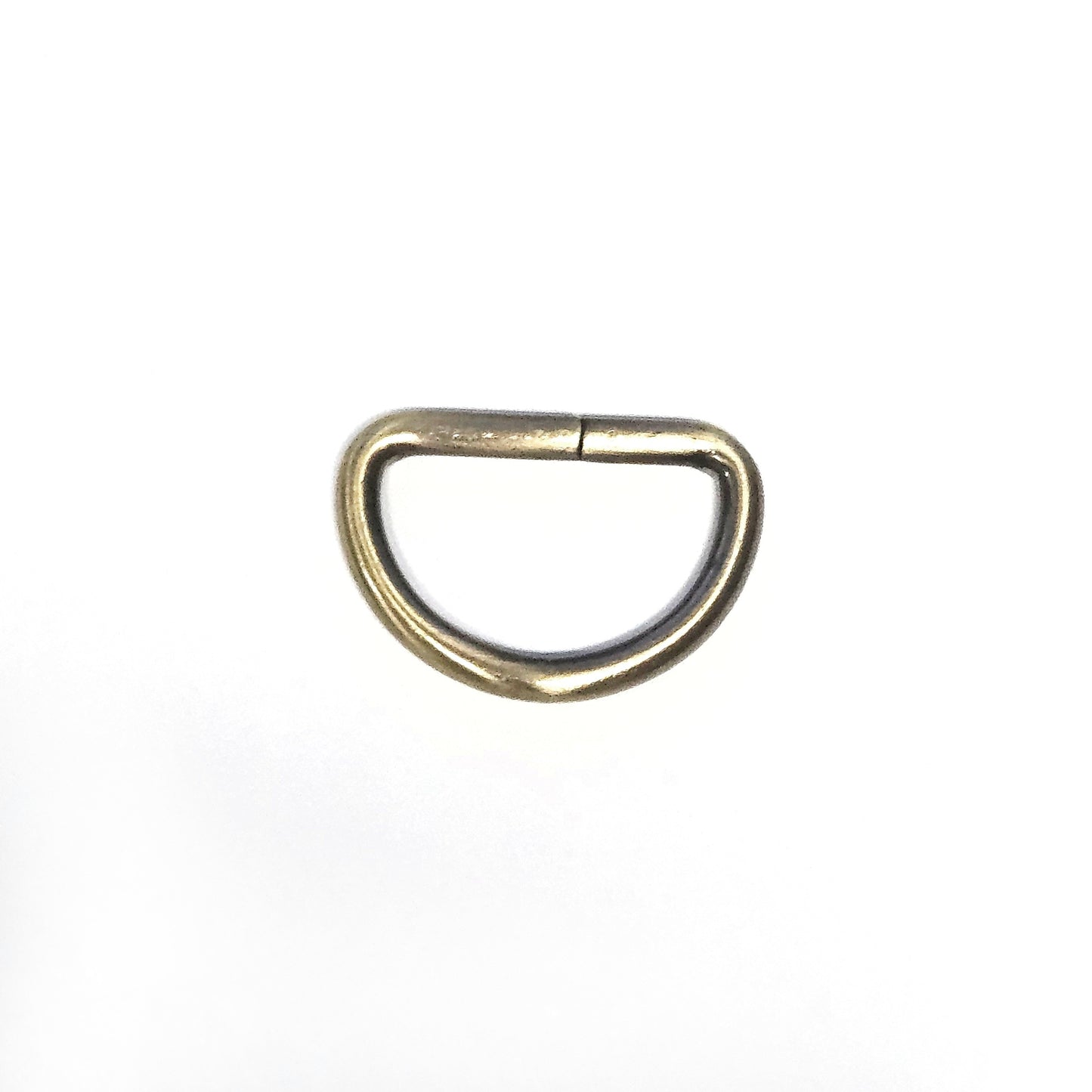 Bronzen d-ring van 4mm dik en een binnenmaat van 32mm breed.