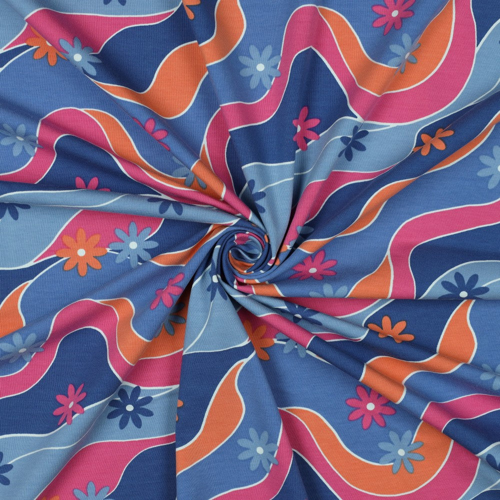Tricot met retro golven en bloemen met de kleuren blauw roze en oranje voor bijvoorbeeld een jurk of shirt.