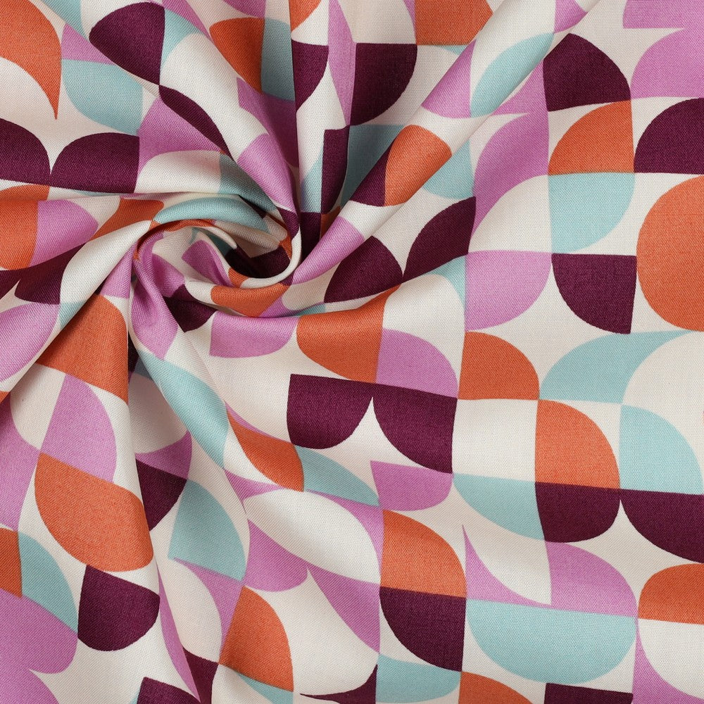 Fine poplin met geometrische print voor bijvoorbeeld een jurk of blouse.