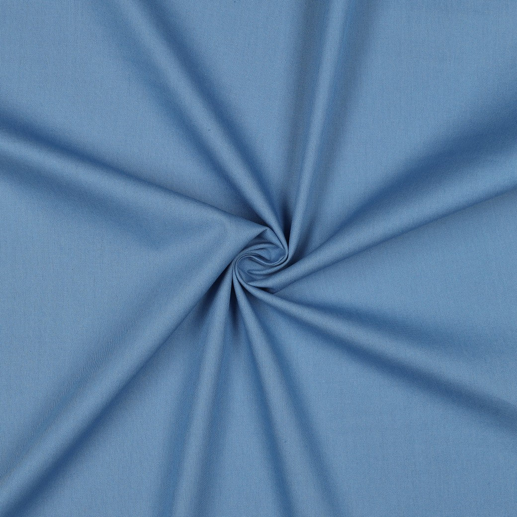 Effen middenblauwe katoen poplin stof, Blue Shadow, fijn geweven en soepel vallend