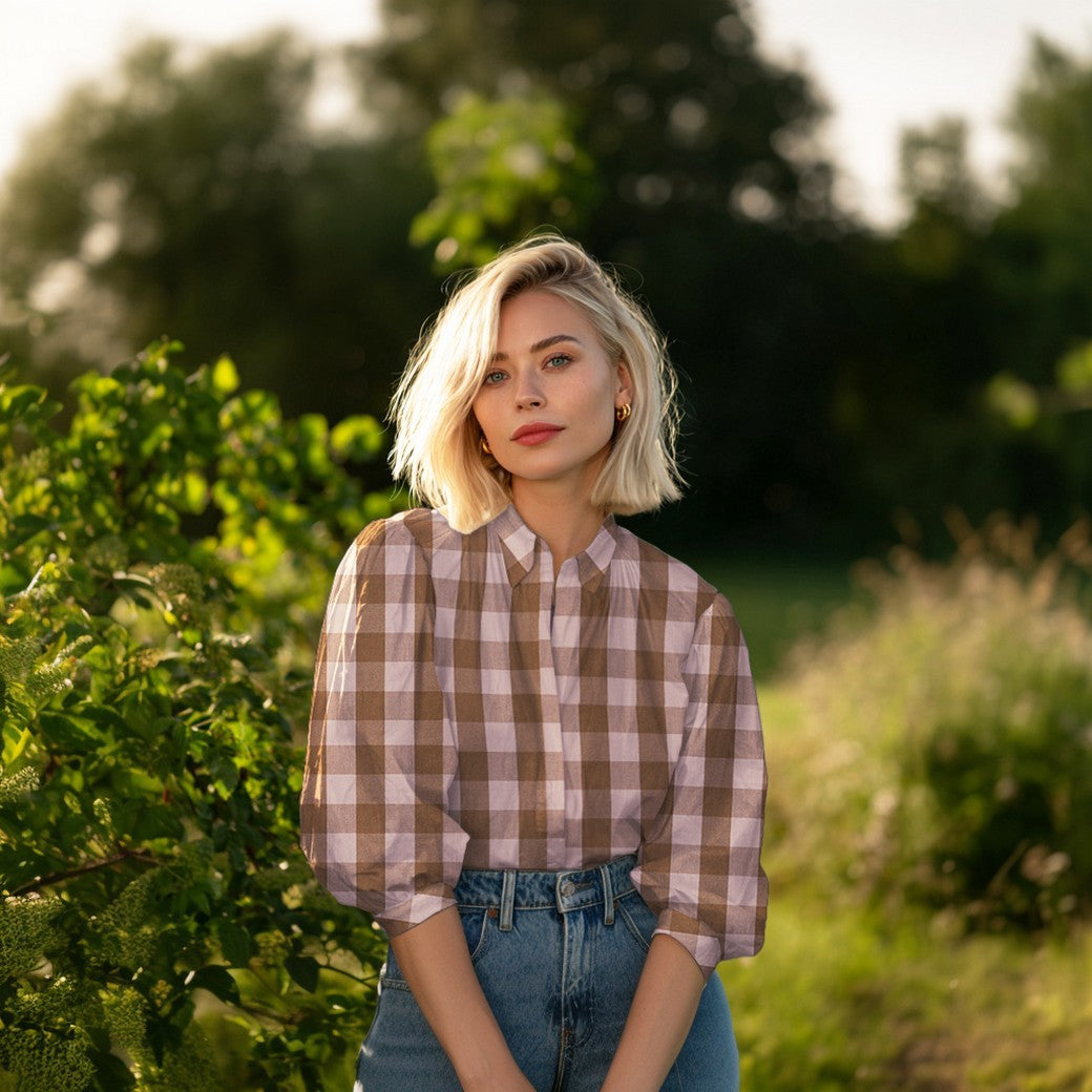 Blouse gemaakt van katoen ruitstof garenverfd roze bruin ruitpatroon