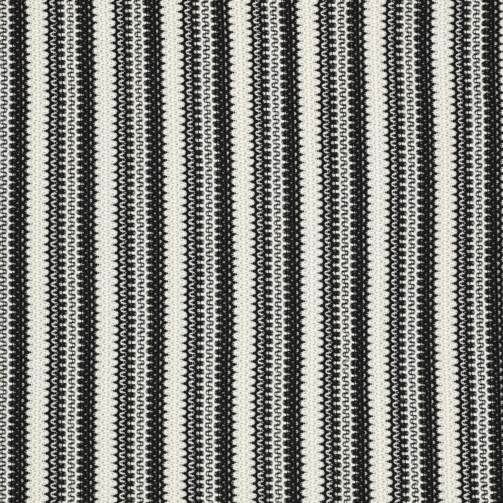 
                  
                    Gebreid crochet zwart wit gestreept.
                  
                