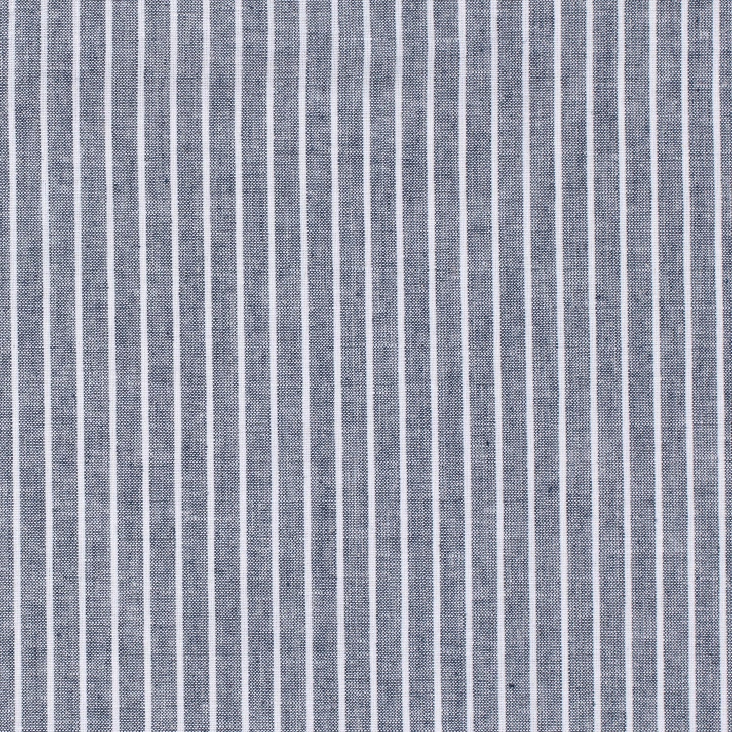 Navyblauwe chambre grote streep voor een zomerse blouse of jurk.