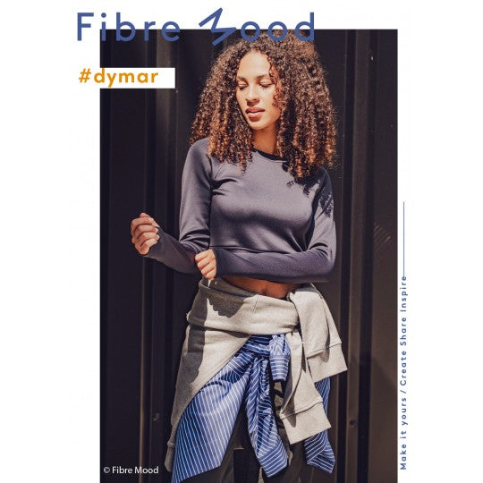Shirt Dymar uit de fibre mood special 4 sports gemaakt van dokerblauwe polyester met viscose scuba knit van Fibre Mood.