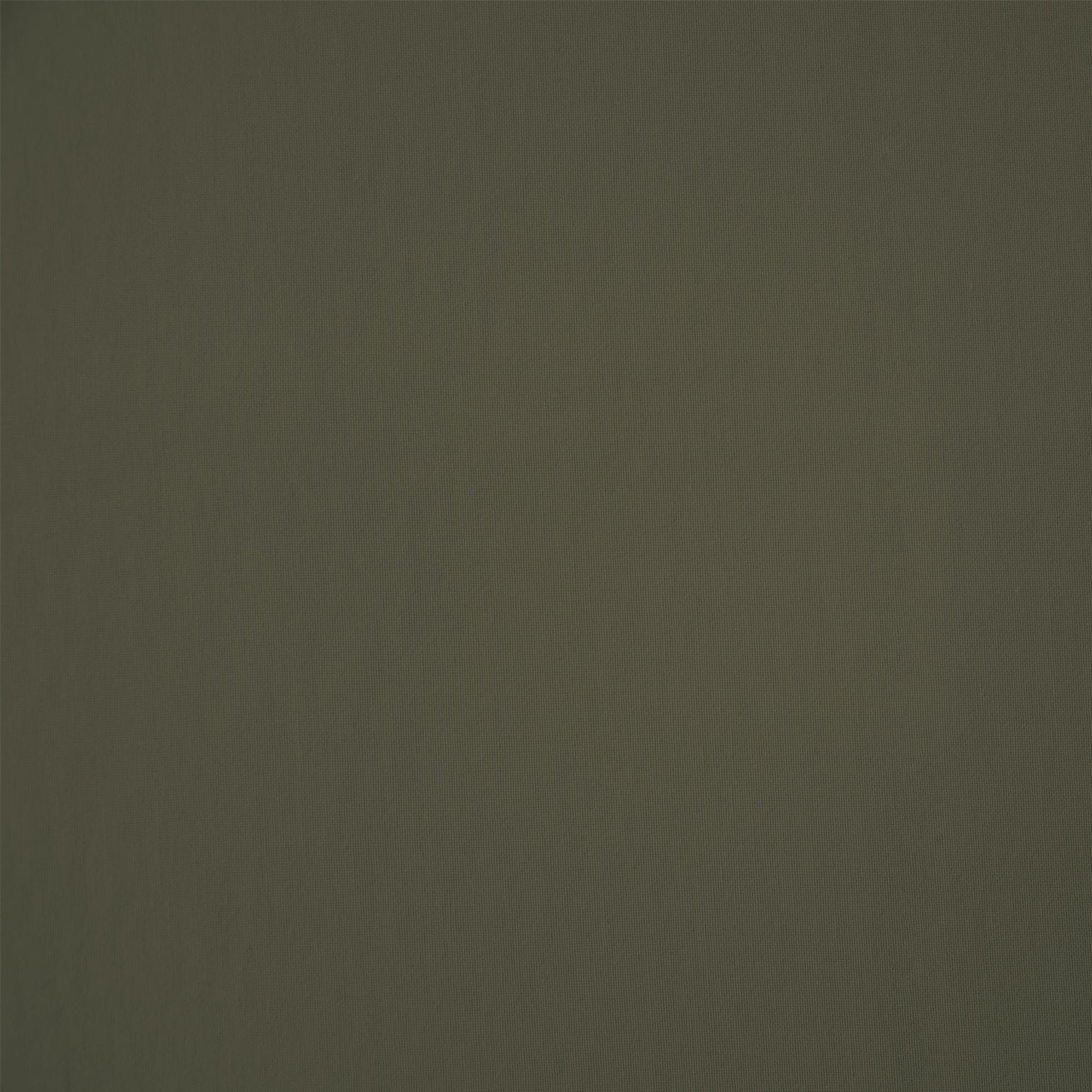 Recycled techno polyester in de kleur kaki.