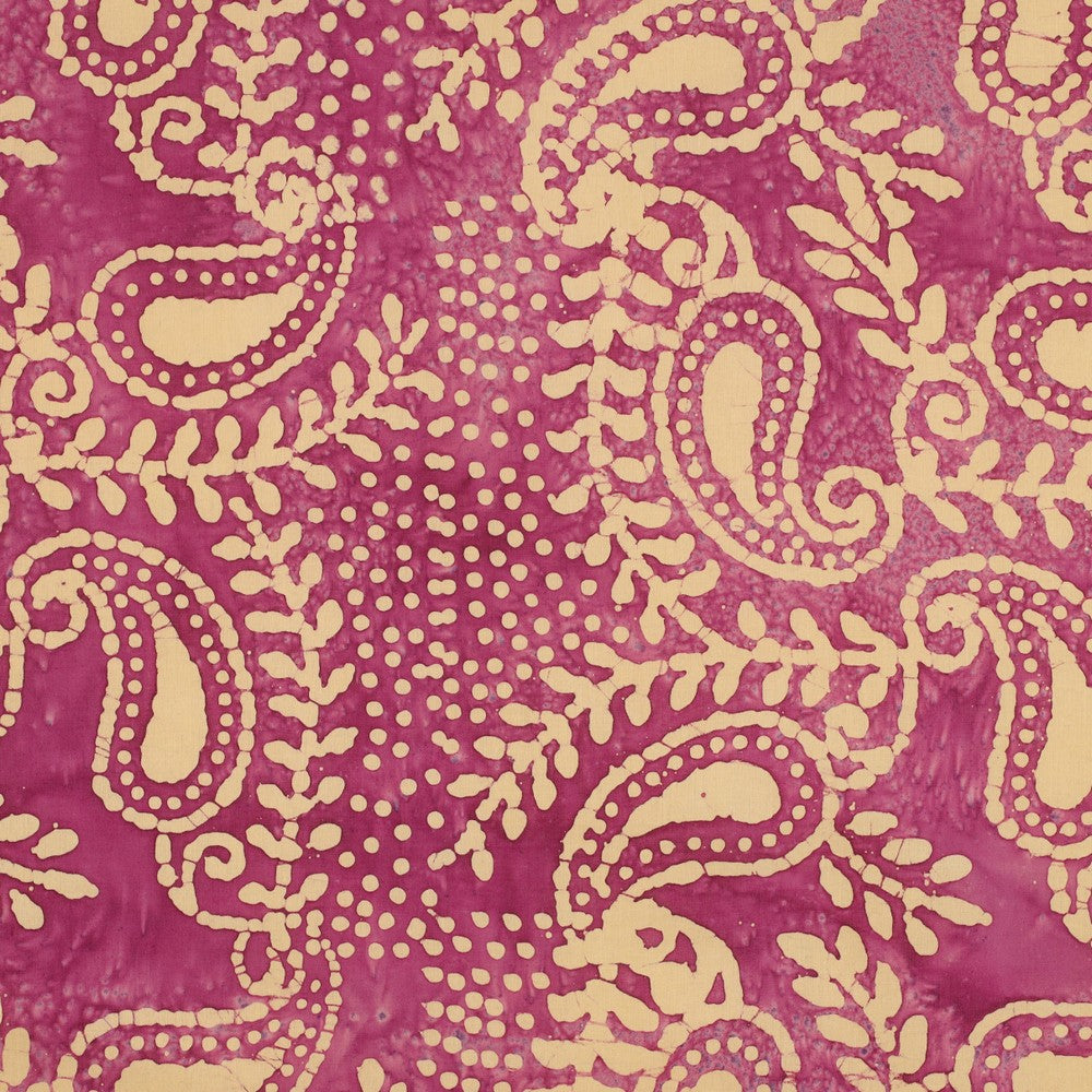 
                  
                    Unieke batik stof in een roze kleur met beige tekeningen.
                  
                