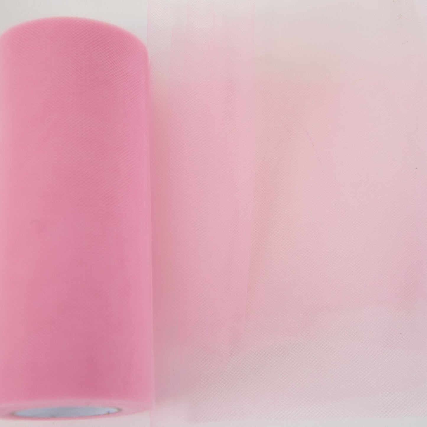 Rol tule in de kleur babypink.