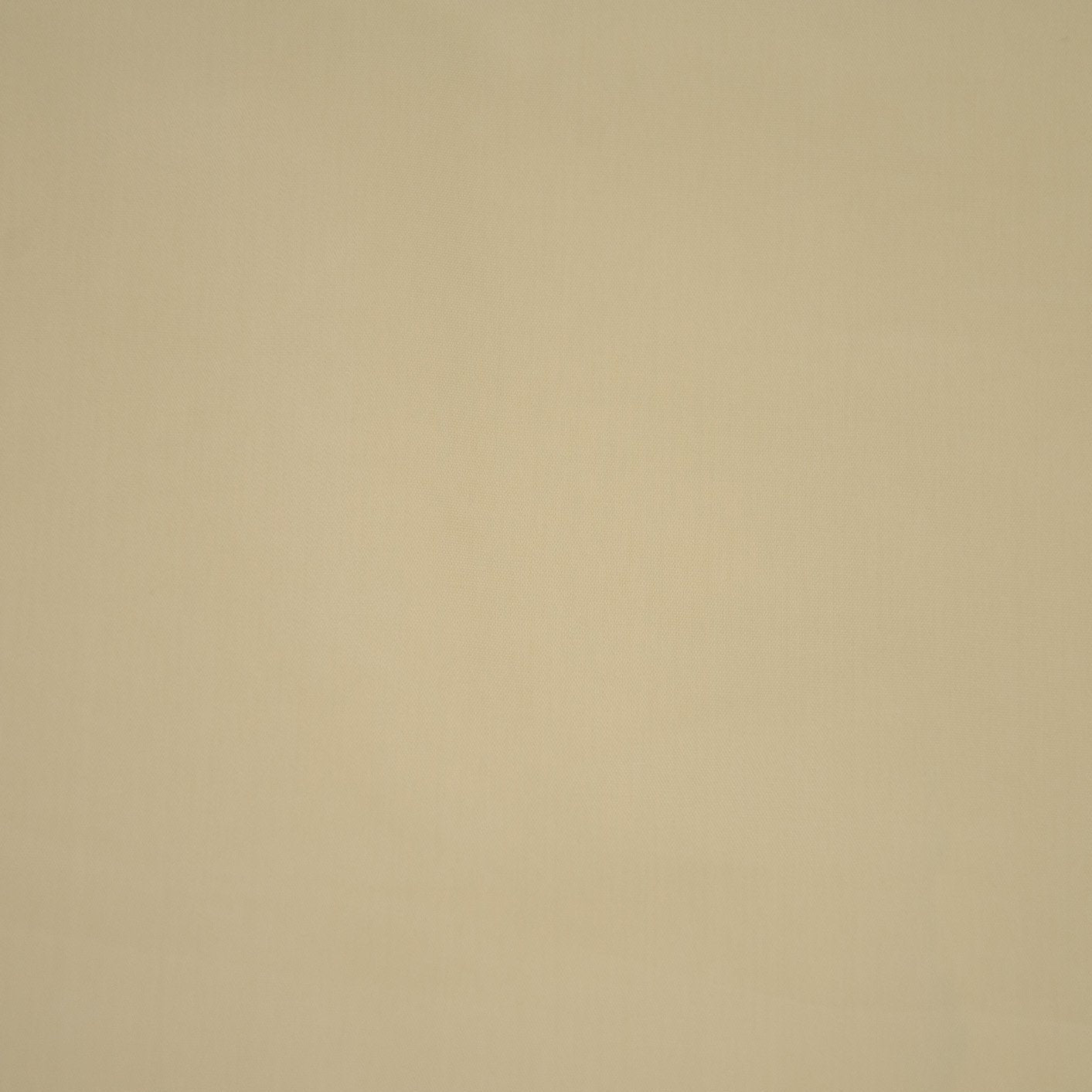 Waterdichte nylon stof in een beige dessert kleur voor bijvoorbeeld jassen tassen of voering.